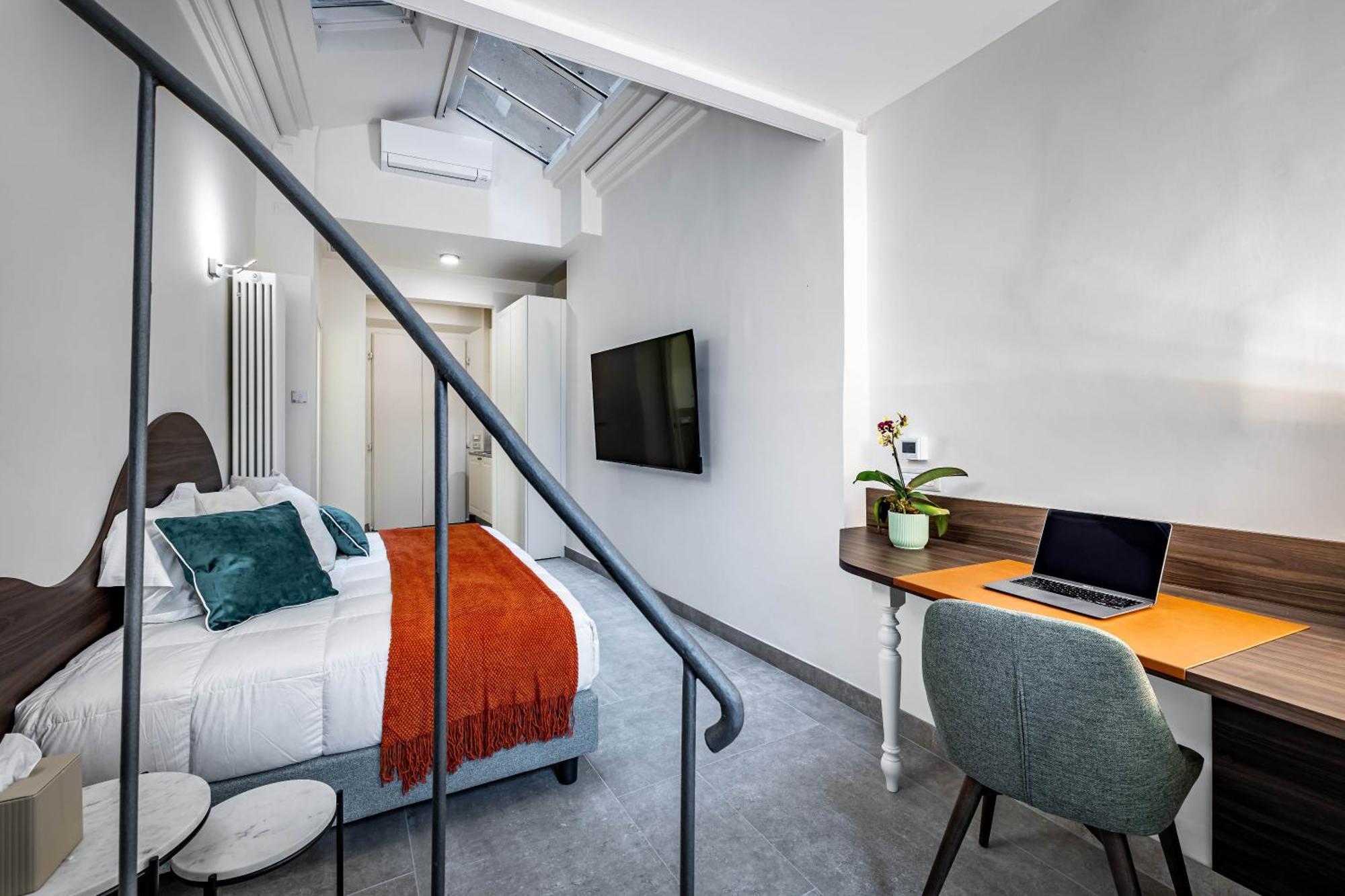 Dimora Collection - Le Corti - Boutique Luxury Suites In A Restored 13Th Century Convent, With Sauna And Gym (Adults Only) Florenz Exterior foto