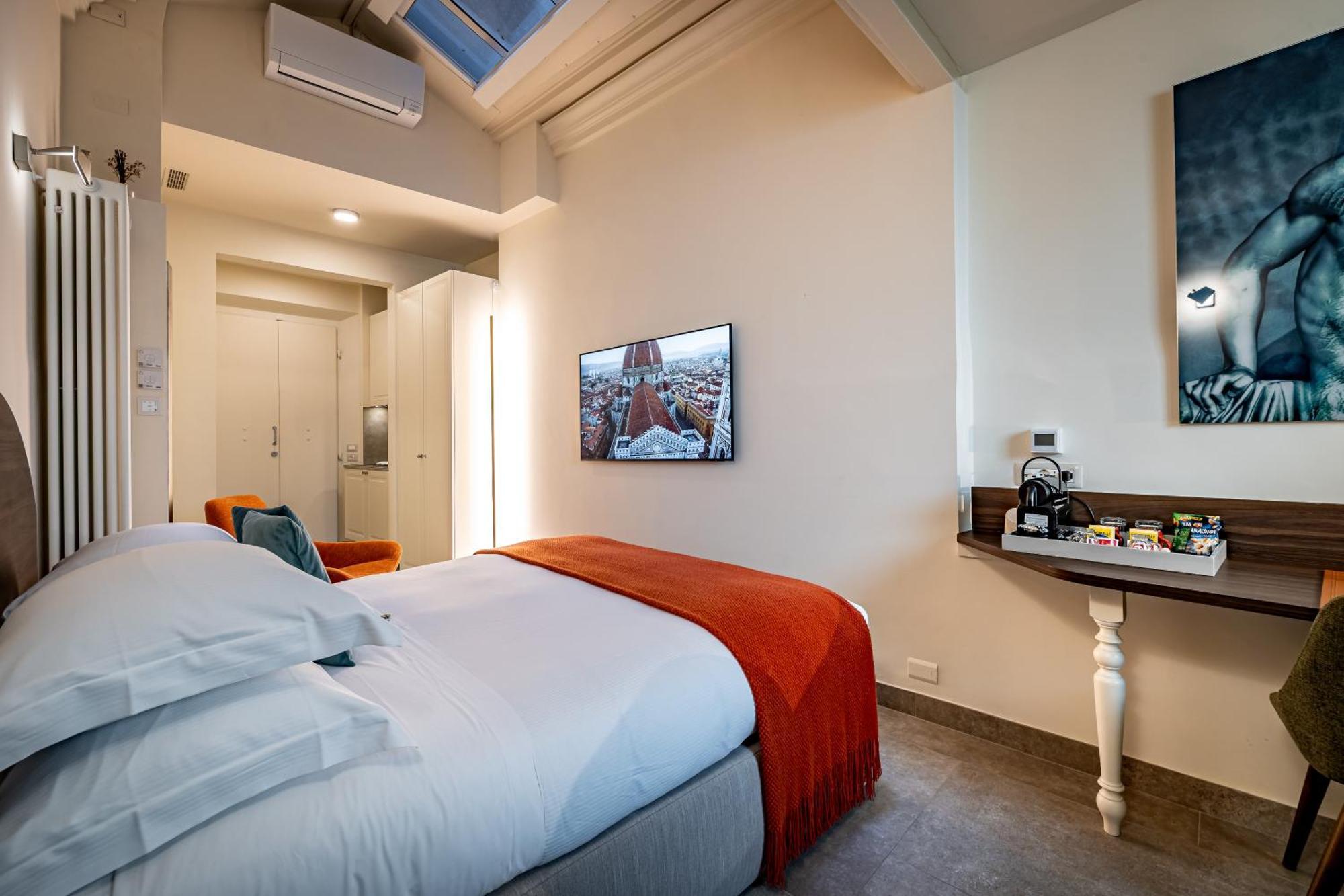 Dimora Collection - Le Corti - Boutique Luxury Suites In A Restored 13Th Century Convent, With Sauna And Gym (Adults Only) Florenz Exterior foto
