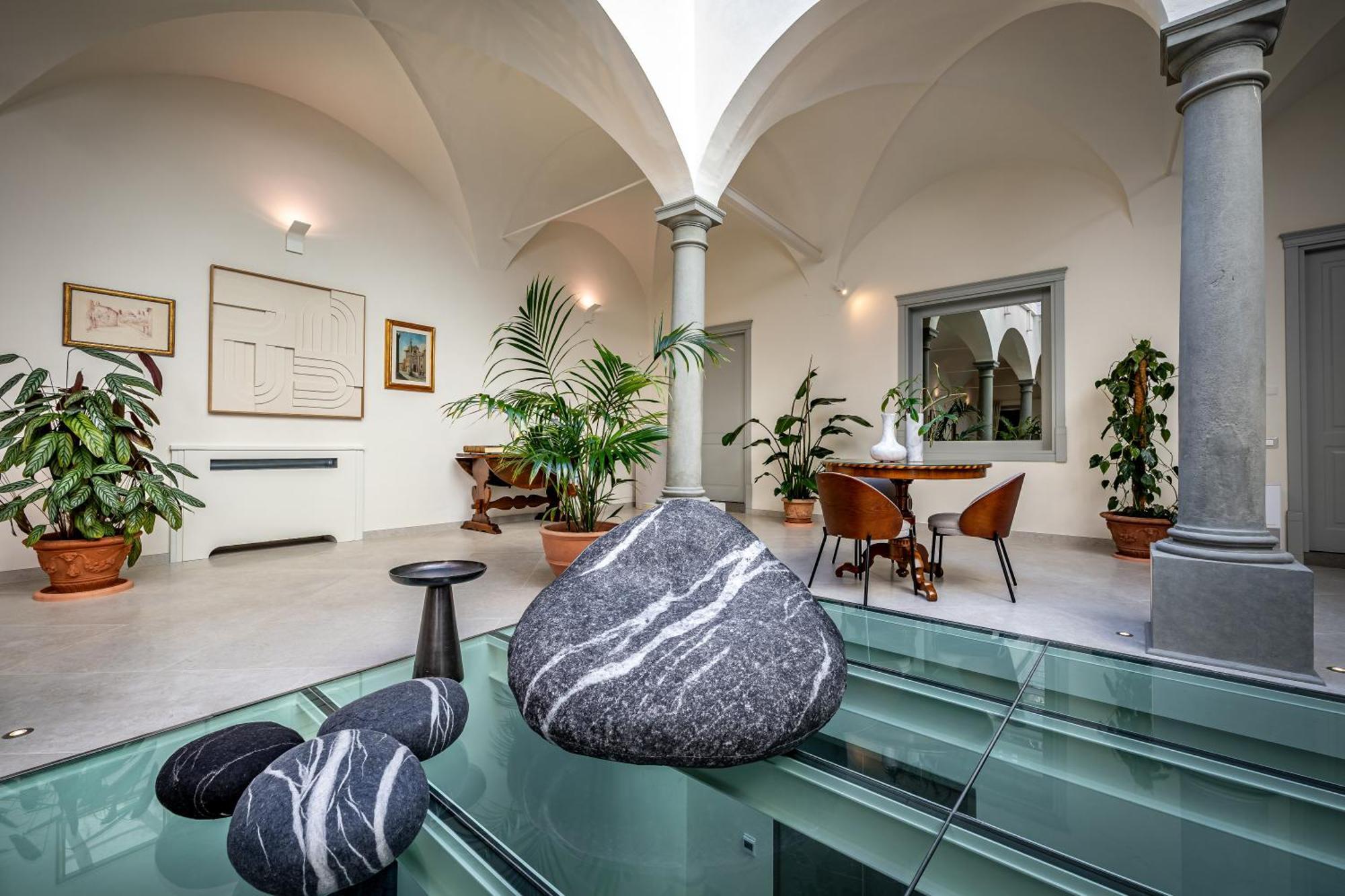 Dimora Collection - Le Corti - Boutique Luxury Suites In A Restored 13Th Century Convent, With Sauna And Gym (Adults Only) Florenz Exterior foto