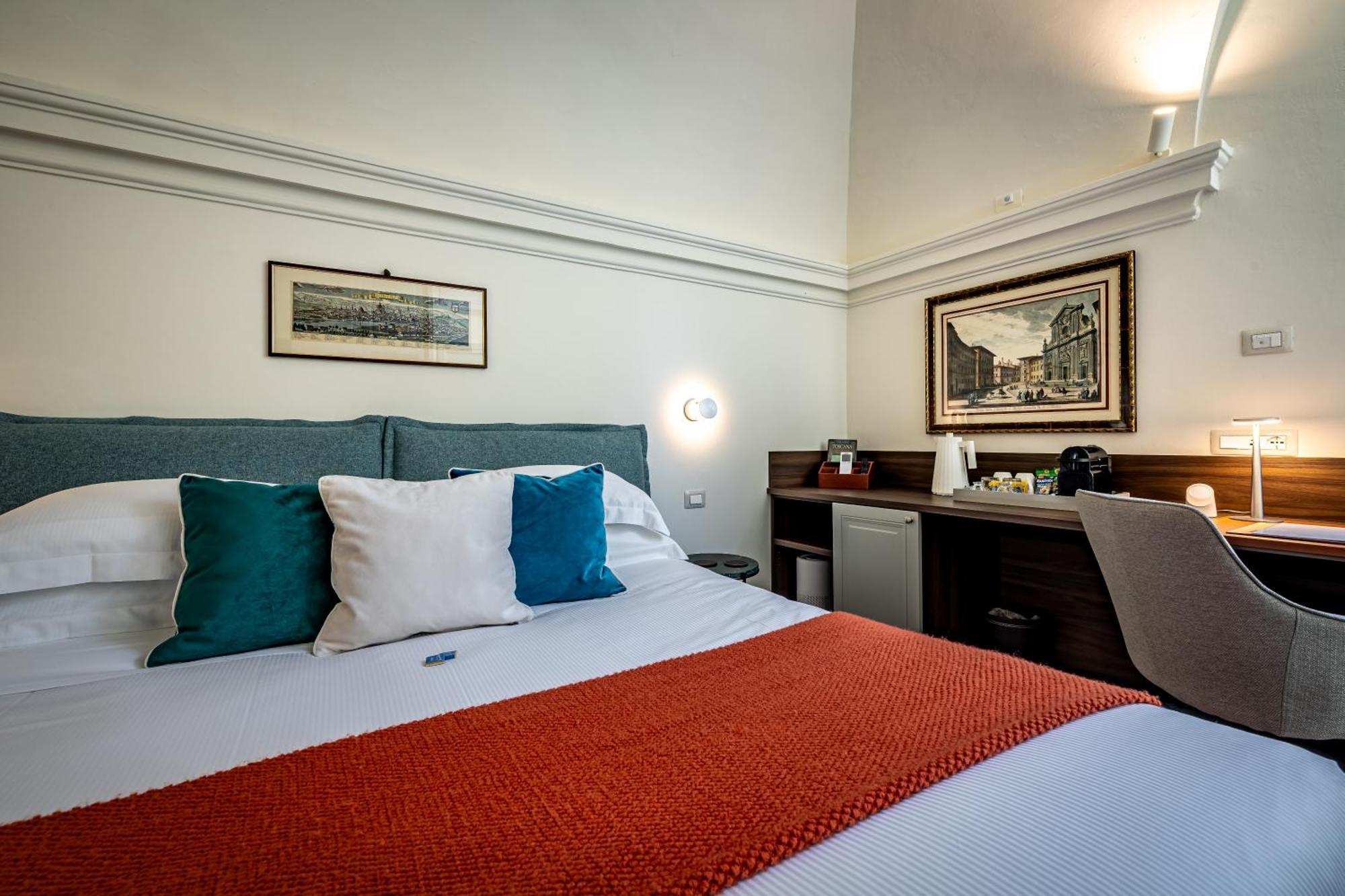 Dimora Collection - Le Corti - Boutique Luxury Suites In A Restored 13Th Century Convent, With Sauna And Gym (Adults Only) Florenz Exterior foto